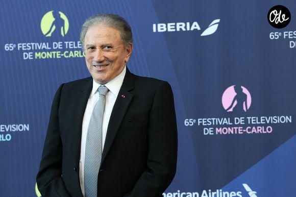 Michel Drucker lors de la 65ème édition du Festival TV De Monte Carlo, au Monte Carlo Beach le 12 juin 2026.
© Claudia Albuquerque / Bestimage