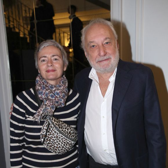 Exclusif - François Berléand et sa femme Alexia Stresi - Le propriétaire B.Magrez fête  les 770 ans du Château Pape Clément au Pavillon Ledoyen à Paris, France, le 23 Novembre 2022. 

© Bertrand Rindoff / Bestimage
