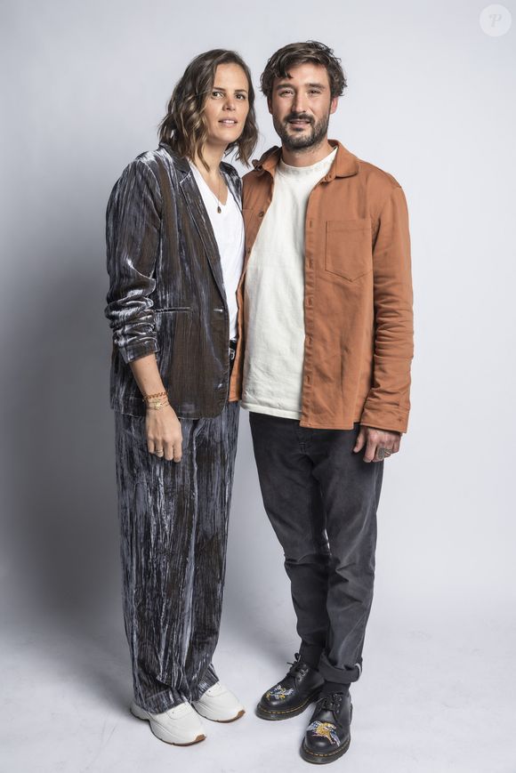 Exclusif - Jeremy Frerot et Laure Manaudou - Backstage - Enregistrement de l'émission "La Chanson secrète 11" à Paris, diffusée le 24 juin sur TF1. Le 15 janvier 2022. © Cyril Moreau / Bestimage