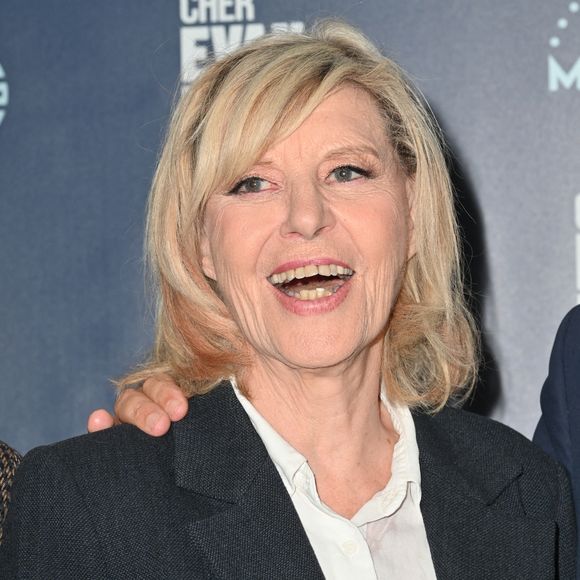 Chantal Ladesou arrive à la répétition générale de la pièce d'Olivier Soliveres 'Cher Evan Hansen' au Théâtre de la Madeleine, à Paris, France, le 8 octobre 2025. Photo par Mireille Ampilhac/ABACAPRESS.COM