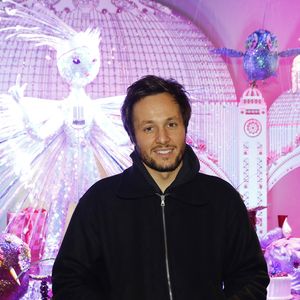 Sur son compte Instagram, le principal concerné est sorti du silence pour démentir les rumeurs.

Vianney lors de l'inauguration du 130ème Noël aux Galeries Lafayette, et des illuminations des vitrines, à Paris. Le 14 novembre 2024 © Marc Ausset-Lacroix / Bestimage