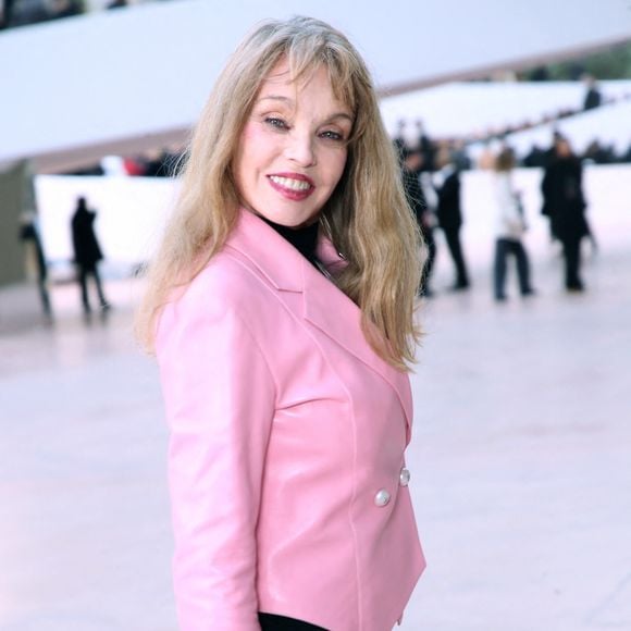 Arielle Dombasle - Célébrités au Défilé de Mode Chanel, Collection Haute Couture Printemps / Été 2025, dans le cadre de la Fashion Week de Paris, France, le 27 Janvier 2025.

© Bertrand Rindoff / Bestimage