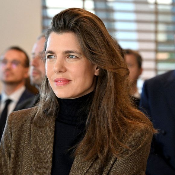 e prince Albert II de Monaco, la princesse Caroline de Hanovre, Charlotte Casiraghi et Mélanie-Antoinette de Massy ont inauguré la médiathèque Caroline à Monaco, le 10 décembre 2025. 

© Bruno Bebert / Bestimage