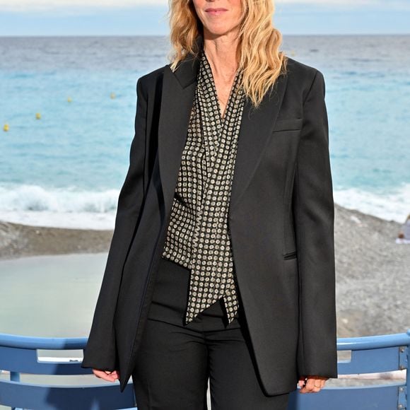 Sandrine Kiberlain au photocall pour le film "Sarah Bernhardt, La Divine " lors de la 6ème édition du festival Cinéroman à Nice le 2 octobre 2024.

© Bebert / Jacovides / Bestimage