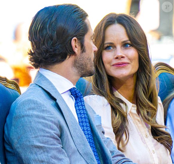 Le prince Carl Philip, la princesse Sofia lors des festivités pour le 47e anniversaire de la princesse héritière dans les ruines du château de Borgholm à Borgholm, Oland en Suède, le 14 juillet 2024. Photo par Mischa Schoemaker/Abaca