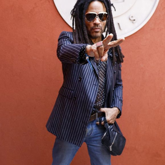 Lenny Kravitz lors des Internationaux de France de Tennis de Roland Garros 2026, à Paris, France, le 7 juin 2026. © Jacovides-Moreau/Bestimage



Celebs attending the village photocall during the 2026 French Open at Roland Garros in Paris, France, on June 7, 2026.