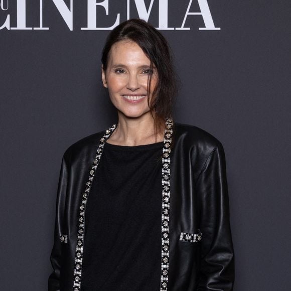 Virginie Ledoyen assiste au Prix 'Andre Bazin - Cahiers Du Cinema - Chanel' à La Coupole le 11 décembre 2025 à Paris, France. Photo Nasser Berzane/Abaca