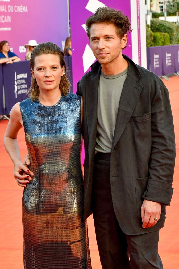 Mélanie Thierry et le chanteur Raphael assistent à l'avant-première de "La Zone D'Interet" lors du 49ème Festival du Cinéma Américain de Deauville le 07 septembre 2023 à Deauville, France. Photo by Shootpix/ABACAPRESS.COM