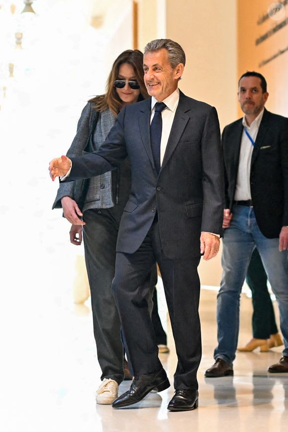 Nicolas Sarkozy et sa femme Carla Bruni - Dernier jour du procès du financement libyen de Sarkozy: ses avocats de l’ancien président vont plaider la relaxe, au tribunal de Paris, France, le 8 avril 2025. © Pierre Perusseau/Bestimage