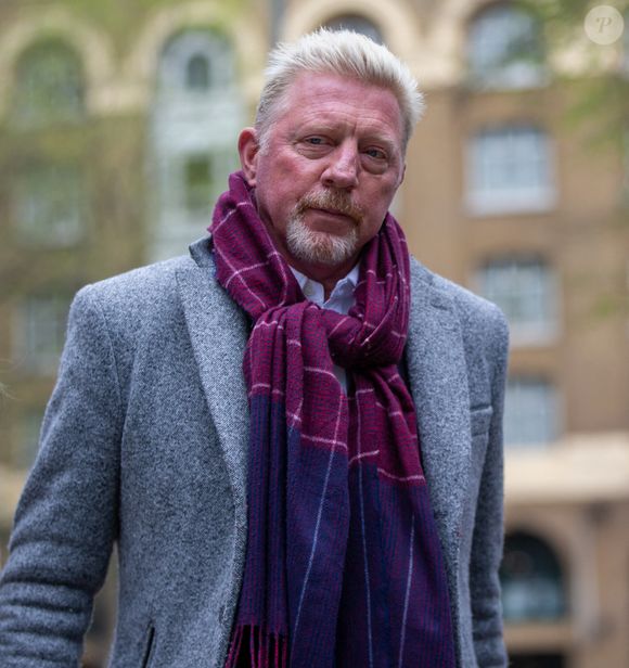 Boris Becker, son fils Elias Balthasar et sa compagne Lilian de Carvahlo Monteiro arrivent au tribunal à Londres, le 7 avril 2022. Photo par Bestimage