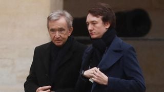 L'homme d'affaires Bernard Arnault met la main sur le “Hermès italien” pour 2 milliards d'euros
