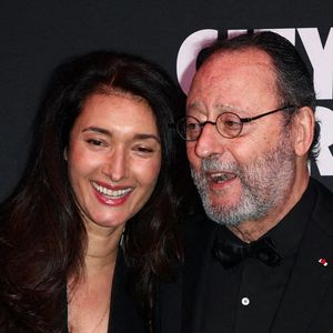 Jean Reno et Zofia Borucka assistent au Gala City Harvest au restaurant Cipriani à New York, NY le 22 avril 2025. Photo par Charles Guerin/ABACAPRESS.COM