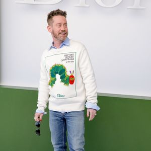 Macaulay Culkin au photocall du défilé Christian Dior Collection Femme Prêt-à-Porter Automne/Hiver 2026-2027 lors de la Fashion Week de Paris (PFW) au Jardin des Tuileries, à Paris, France, le 3 mars 2026. © Olivier Borde/Bestimage