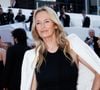 Estelle Lefébure a trouvé son havre de paix !

Estelle Lefébure - Montée des marches du film " Histoires de la nuit " lors du 79ème Festival International du Film de Cannes. © Olivier Borde / Bestimage