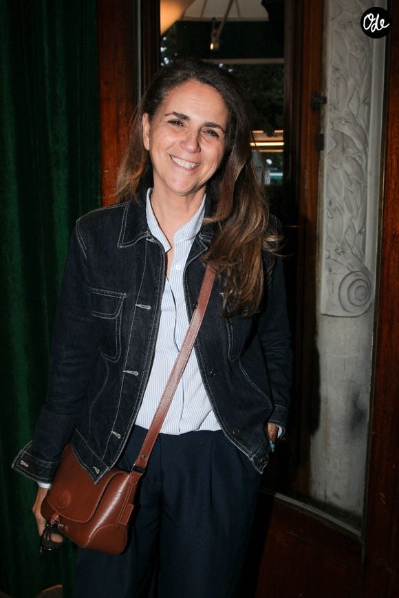 Valérie Bénaïm - Personnalités aux Deux Magots pour la 3ème édition du salon du livre à Saint-Germain-des-Prés "Des pages avant la plage" à Paris le 6 juin 2026

© Philippe Baldini / Bestimage