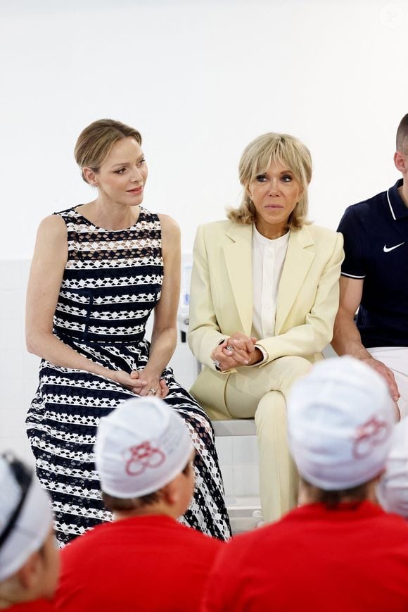 La princesse Charlène de Monaco, Brigitte Macron lors de l'opération Water Safety Day à la piscine du stade Louis II à Monaco le 8 juin 2025.
© Dominique Jacovides / Bestimage