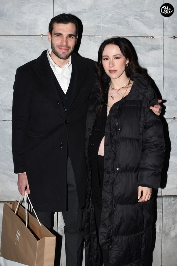 Aurora Ramazzotti, Goffredo Cerza - Michelle Hunziker fête son 46ème anniversaire avec ses filles et des amis au restaurant "Shinto" à Milan, le 24 janvier 2023. Backgrid UK/ Bestimage