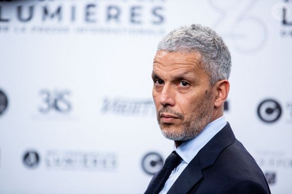 Sami Bouajila (Meilleur acteur) (habillé en Ralph Lauren) - Les célébrités au photocall de la 26ème cérémonie des Lumières de la presse internationale 2021 dans les studios Canal+ à Boulogne-Billancourt, France, le 15 janvier 2021. © Moreau-Perusseau/Bestimage