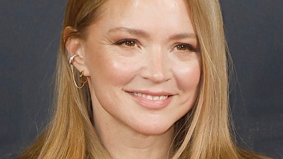 Virginie Efira évoque son entente avec Vassili, Volodia et Aliocha, les frères de son compagnon Niels Schneider