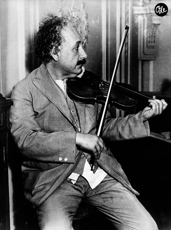 Dans l'une des lettres, le célèbre physicien partageait une vision inspirante de l'apprentissage basée sur le plaisir et la passion.

Albert Einstein le 3 mai 1929 à Paris.

© Keystone Press Agency/ZUMA Press Wire