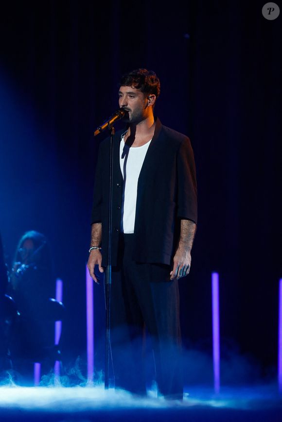 Exclusif - Jérémy Frérot - Enregistrement de l'émission "Eternel Aznavour, le concert événement", diffusée le 18 octobre sur France 3
© Christophe Clovis-Cyril Moreau / Bestimage