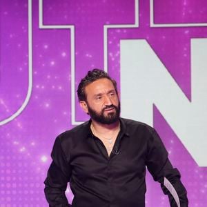 Exclusif - Cyril Hanouna, sur le plateau de  TBT9 présenté par C.Hanouna, et diffusé en direct sur W9, Paris, France, le 04 novembre 2025. © Jack Tribeca / Bestimage