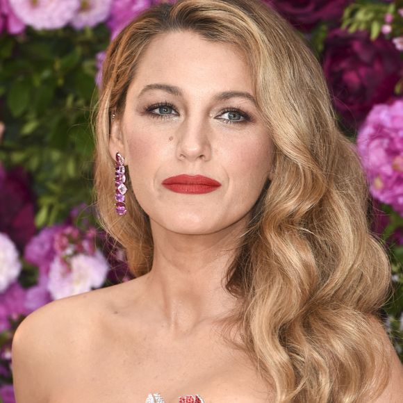 Blake Lively sort de sa réserve pour s’exprimer sur la perte de Michelle Trachtenberg.

Blake Lively à l'occasion de l'avant-première du film "It Ends with Us".

Photo : Action Press / Bestimage