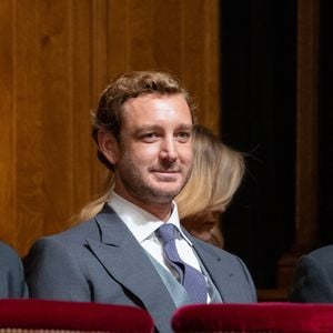 Pierre Casiraghi lors de la messe en la cathédrale Notre-Dame-immaculée de Monaco le jour de la fête nationale à Monaco le 19 novembre 2025.

© Olivier Huitel / Pool Monaco / Bestimage