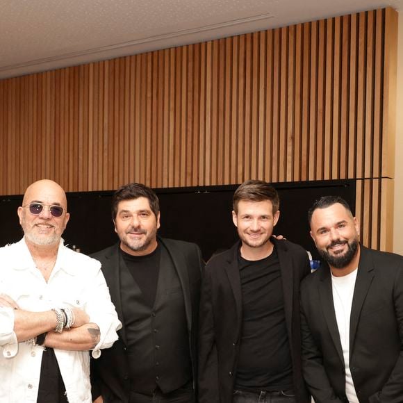 Pascal Obispo, Patrick Fiori, Il Cello en backstage de l'enregistrement de l’émission La Grande Fête de Carcassonne, diffusée le samedi 6 septembre à 21.10 sur France 2, dans la Cité Médiévale de Carcassonne, France, le 24 juin 2025. © Jack Tribeca/Bestimage