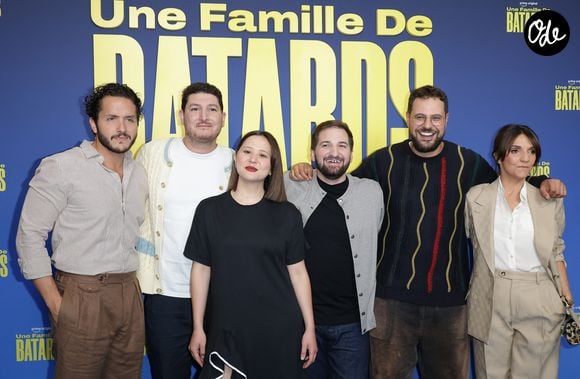 Malgré les signaux d'alarme envoyés par son corps, elle a continué à enchaîner les tournages.

Alexandre Kominek, le réalisateur Mourad Winter, Laura Felpin, Benjamin Tranié, Hakim Jemili et Florence Foresti lors de la première du film "Une famille de bâtards" au cinéma Pathé Palace à Paris, le 7 juin 2026.

© Coadic Guirec / Bestimage