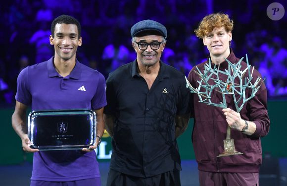 Jannik Sinner, Félix Auger-Aliassime et Yannick Noah - Jannik Sinner remporte le Rolex Paris Masters 2025 face à Félix Auger-Aliassime à la Défense Arena le 2 novembre 2025 . © Veeren/Bestimage
