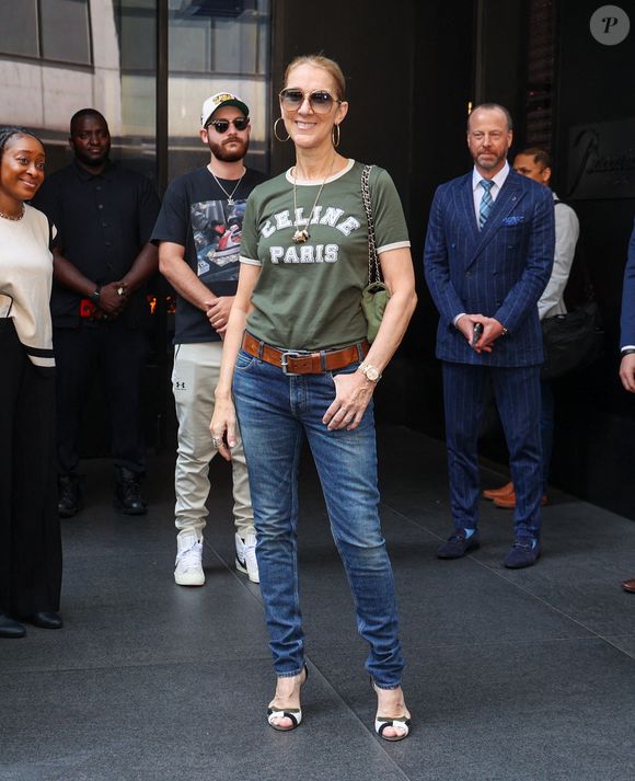Celine Dion est tout sourire lors d'une sortie en ville, New York City, NY, USA le 17 juin 2024. Photo by Bauer-Griffin/INSTARimages/ABACAPRESS.COM