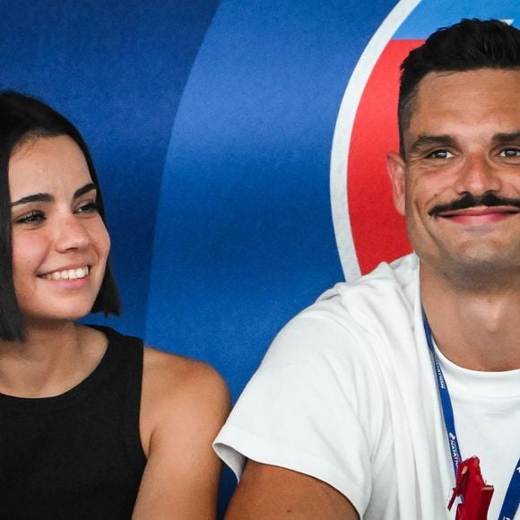 La compagne de Florent Manaudou donne sa recette pour le corps parfait

Florent Manaudou et sa nouvelle compagne Lola Dumenil dans les tribunes lors des Championnats de France de natation à Chartres. © Matthieu Mirville/Bestimage