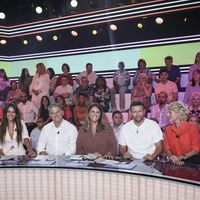 Une chroniqueuse de Touche pas à mon poste, "connue de tous les français", de retour après trois ans d'absence