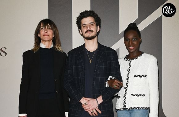 Exclusif - Sophie Marceau, Vincent Zulawski et Eye Haïdara - Photocall de l'avant-première du film "Les Trois Mousquetaires : D'Artagnan" aux Invalides à Paris le 21 mars 2023. © Guirec / Moreau / Jacovides / Bestimage