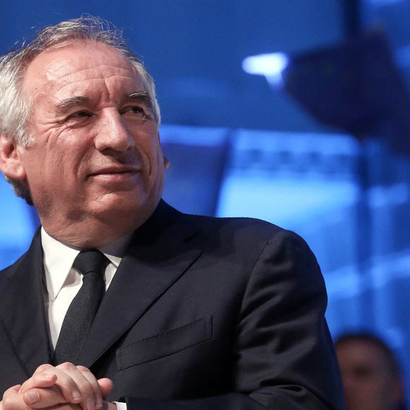 Une idée que François Bayrou ne valide pas du tout, évoquant le don de 850 millions d'euros récoltés après l'incendie
Francois Bayrou lors du meeting " Besoin d’Europe"  de Valérie Hayer, tête de liste de la majorité Renaissance pour les élections européennes à la maison de la mutualité, le 7 mai 2024. © Stéphane Lemouton / Bestimage