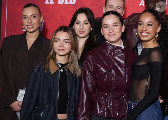 Les élèves de la Star Academy 2025 (G-D) Mélissa, Ambre, Théo L., Lily, Noah, Léane, Léo, Théo P., Jeanne, Victor, Anouk, Ema, Sarah et Bastiaan lors de la première de Running Man au cinéma UGC Ciné Cité Bercy à Paris le 3 novembre 2025.

© Denis Guignebourg / Bestimage