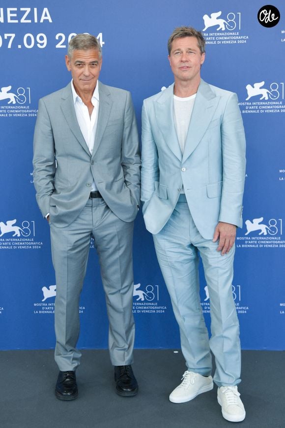 Brad Pitt et George Clooney lors de la séance photo du film « Wolfs » dans le cadre du 81e Festival international du film de Venise, à Venise, en Italie, le 1er septembre 2024. Photo : Aurore Marechal/ABACAPRESS.COM