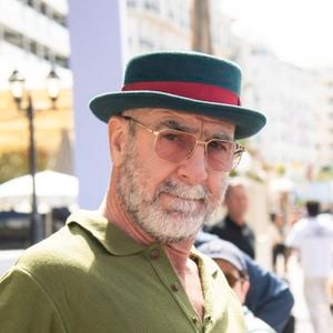 Éric Cantona, ancien footballeur devenu comédien, cultive une passion méconnue : le jeu provençal.
Eric Cantona au 79e Festival de Cannes,Hôtel Martinez – Cannes, France SGP / BESTIMAGE
