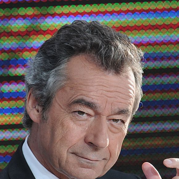 Michel Denisot pendant le Grand Journal de Canal Plus lors du 64ème Festival de Cannes à Cannes, France, le 16 mai 2011. Photo by Giancarlo Gorassini/ABACAPRESS.COM