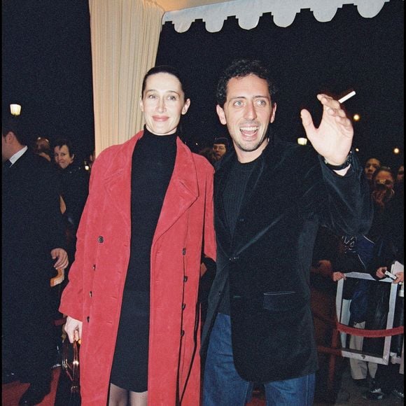Gad Elmaleh et Anne Brochet en 2002 
©RINDOFF-ARNAL / BESTIMAGE