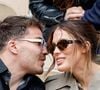 Il y a de l'amour dans l'air !
Antoine Dupont et sa compagne Iris Mittenaere en tribunes lors de la finale messieurs des Internationaux de France de Tennis de Roland Garros (jour 15), à Paris, France. © Cyril Moreau/Bestimage