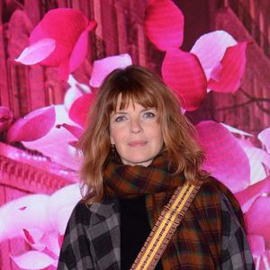 Sa mère confie qu’il a grandi dans l’univers artistique, et qu’il est donc naturel qu’il souhaite se lancer dans ce milieu.

Exclusif - Gwendoline Hamon - Inauguration de la boutique Lancôme 52 Champs-Elysées à Paris le 4 décembre 2019. © Rachid Bellak/Bestimage