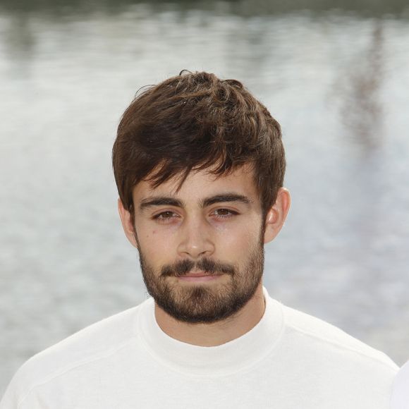 Clément Rémiens   "Ici tout commence" - Photocall lors du Festival de la Fiction de La Rochelle. Le 18 septembre 2021
© Christophe Aubert via Bestimage