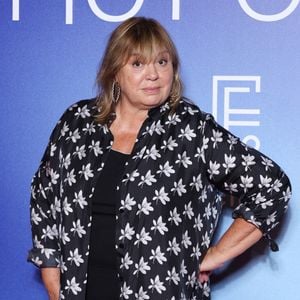 L'actrice admet également que ce changement perturbe les habitudes de Constance et Boris : "Nous sommes un peu décontenancés."

Michèle Bernier au photocall de la projection de "Parfum du Bonheur" lors du 27ème Festival de la Fiction de la Rochelle, France, le 19 septembre 2025. © Denis Guignebourg/Bestimage