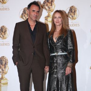 Vanessa Paradis et Samuel Benchetrit (auteur et metteur en scène de la pièce " Maman " dans laquelle Vanessa est nominée) - 33ème " Nuit des Molières " aux Folies Bergère à Paris le 30 Mai 2022. Bertrand Rindoff / Bestimage