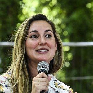 Marie Portolano lors du festival International du Journalisme à Couthures-sur-Garonne, France, le 15 juillet 2022. © Thierry Breton /Panoramic/Bestimage