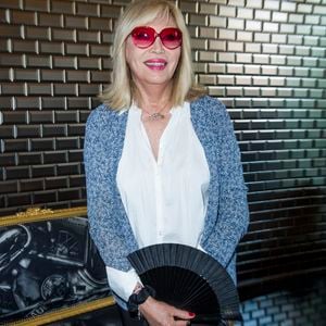 Mais tout le monde ne considère pas cette proximité musicale comme quelque chose de négatif. 

Amanda Lear - People au défilé de mode "Jean Paul Gaultier", collection Haute-Couture automne-hiver 2018/2019, à Paris. Le 4 juillet 2018
© Olivier Borde / Bestimage