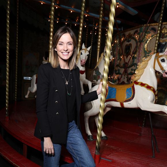 Isabelle Ithurburu - Soirée du Secours Populaire au musée des arts Forains à Paris le 4 décembre 2023. © Denis Guignebourg/Bestimage