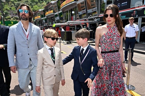 Dimitri Rassam, Sacha Casiraghi, Raphael Elmaleh, Charlotte Casiraghi - La famille princière de Monaco lors du 80ème Grand Prix de Monaco de Formule 1 à Monaco le 28 mai 2023. © Bruno Bebert/Bestimage 
The princely family of Monaco during the 80th Formula 1 Monaco Grand Prix in Monaco on May 28, 2023.